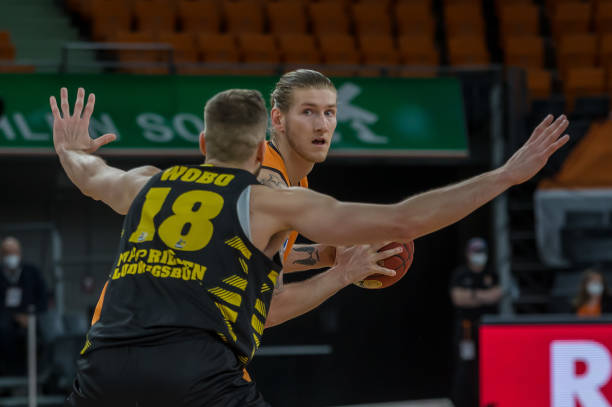 这些球员不 这些球员不