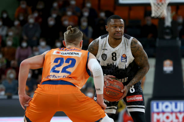 意为球队利 意为球队利